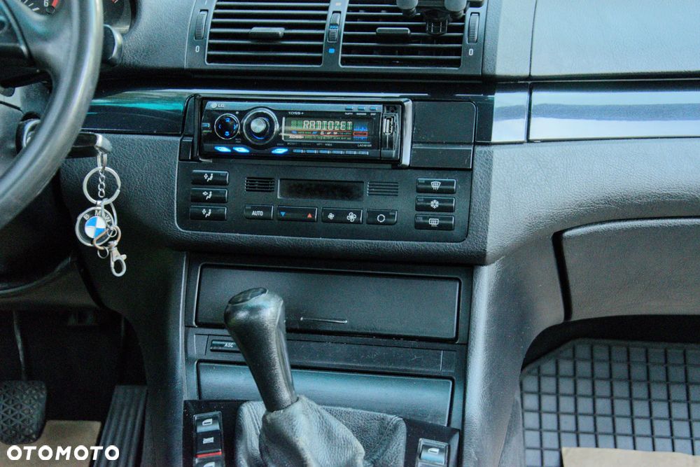 BMW Seria 3 320d - 16