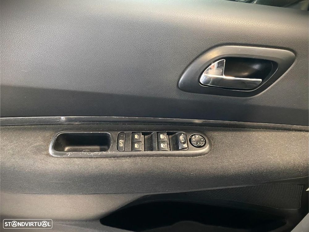 Peugeot 3008 e-HDi 115 ETG6 Stop&Start Active - 10