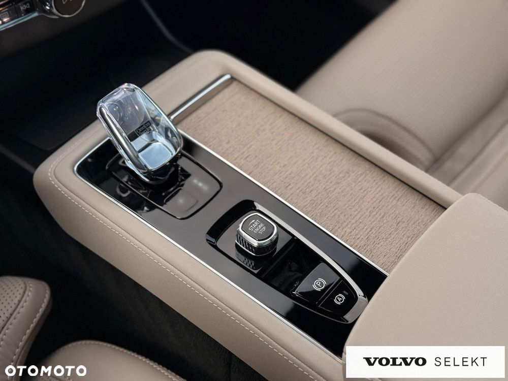 Volvo XC 90 - 28