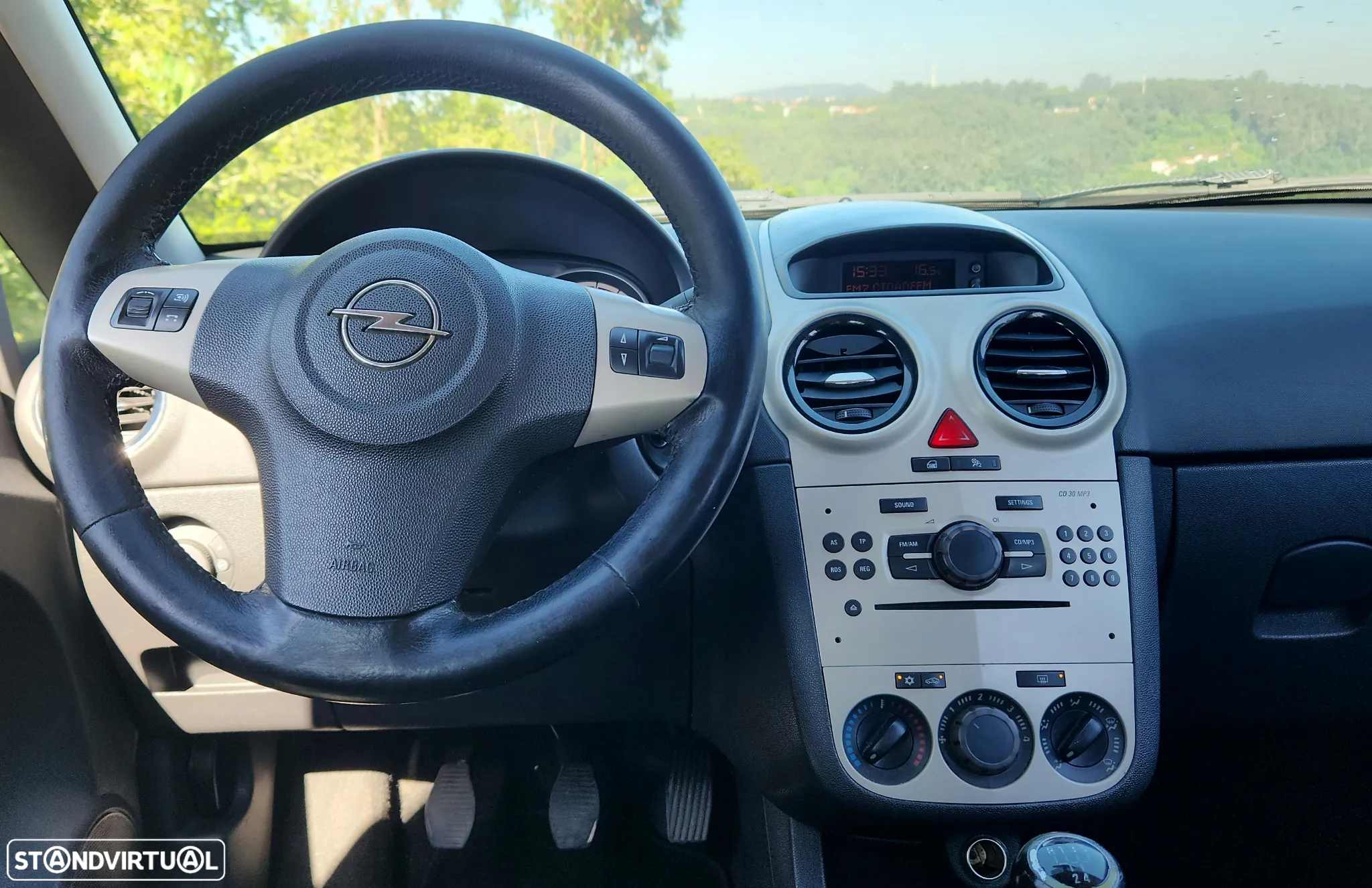 Opel Corsa 1.3 CDTi Enjoy EcoFLEX - 6