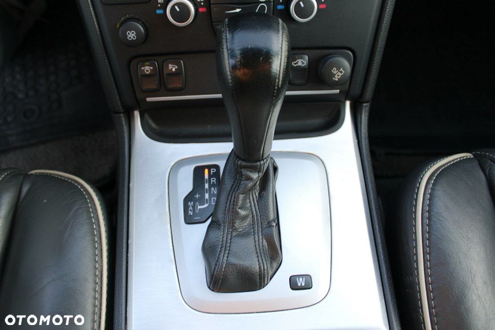 Volvo XC 90 - 35