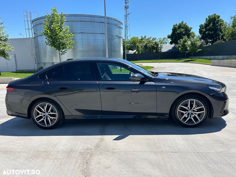 BMW Seria 5 - 12