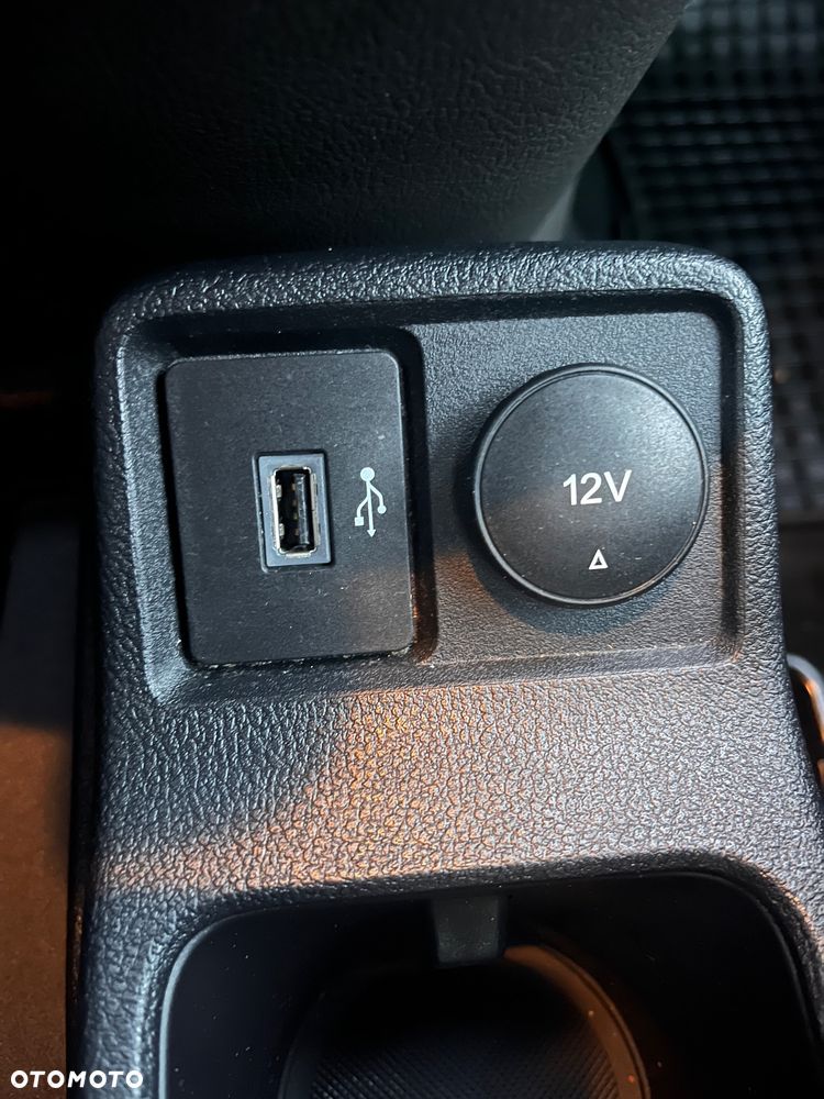 Ford Tourneo Connect Gr 1.5 EcoBlue Titanium - 25