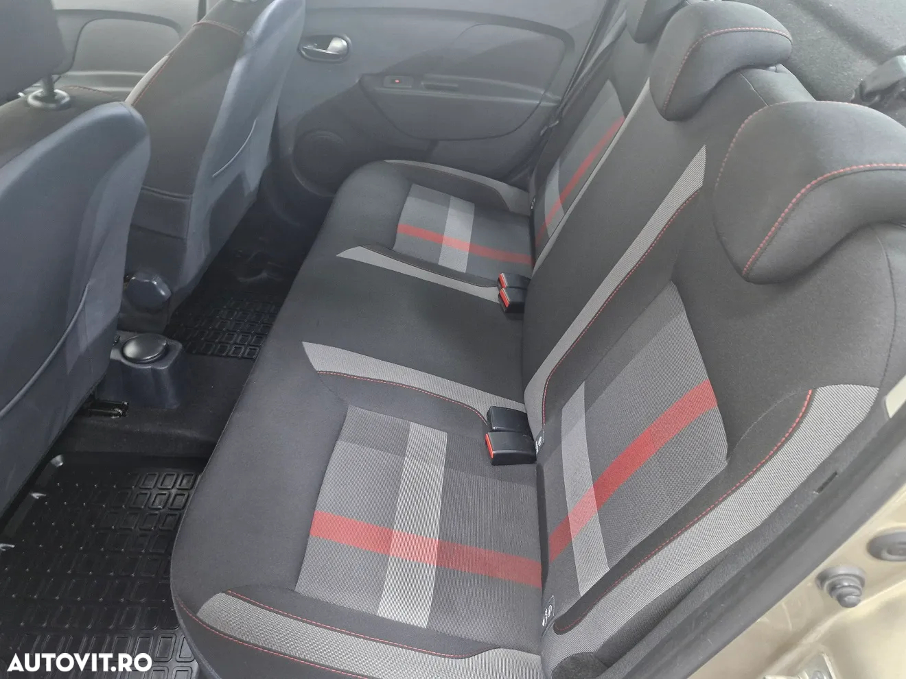 Dacia Logan 0.9 TCe SL Techroad - 8