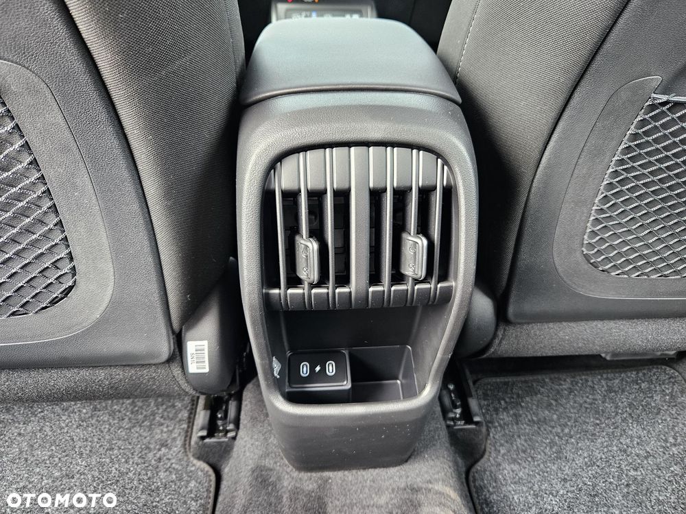 Hyundai Kona 1.6 GDI Hybrid Executive DCT - 13