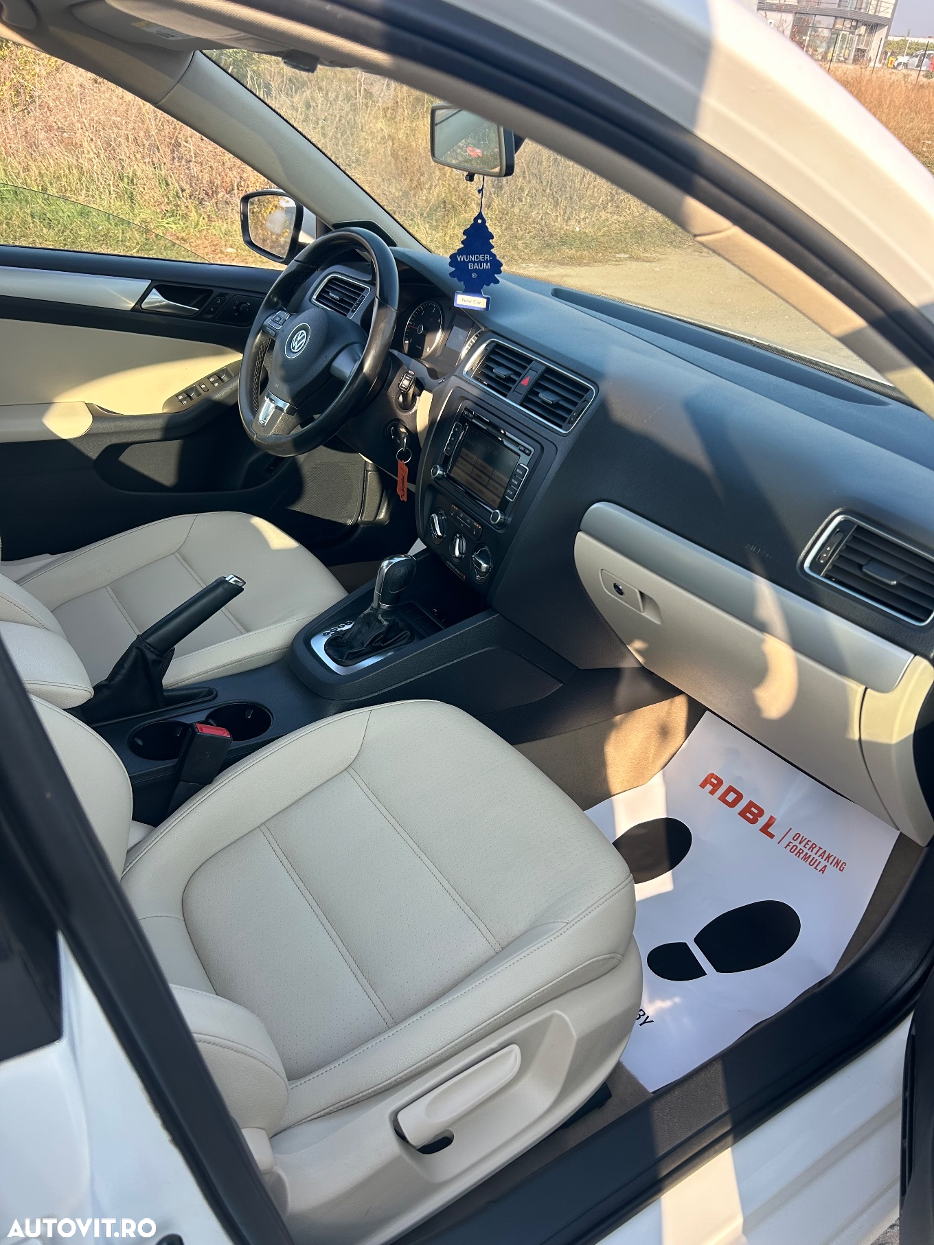 Volkswagen Jetta 2.0 TDI CR DPF DSG Highline - 13