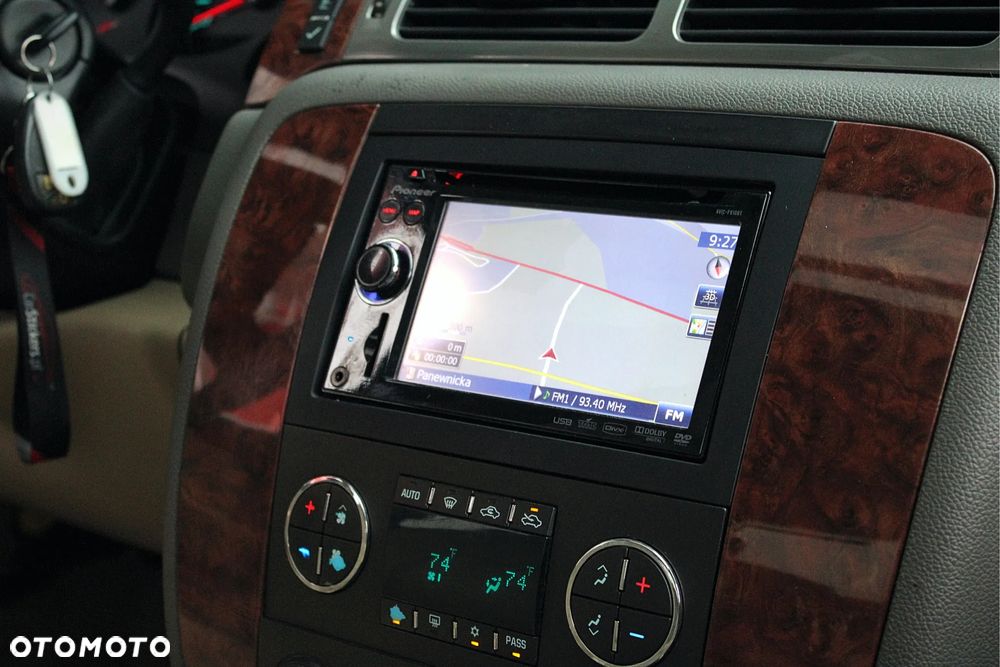 Chevrolet Avalanche - 24