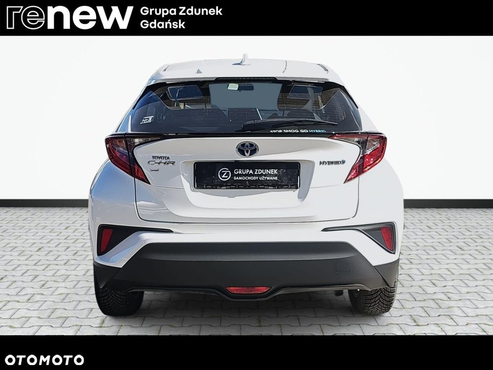 Toyota C-HR - 11