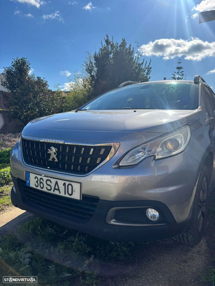 Peugeot 2008 1.2 PureTech Style - 1