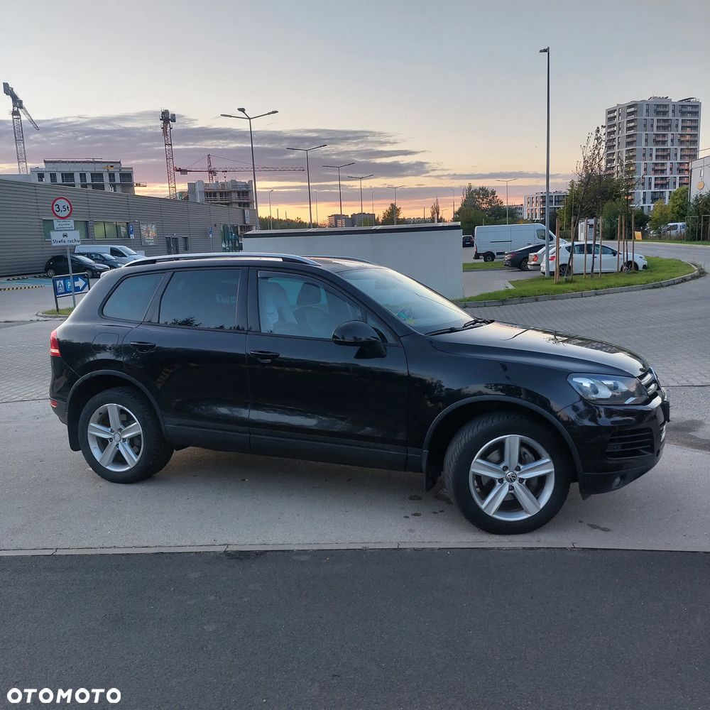 Volkswagen Touareg 3.0 V6 TDI Blue Motion DPF Automatik - 10
