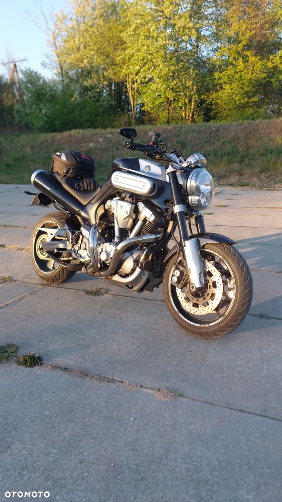 Yamaha MT - 16