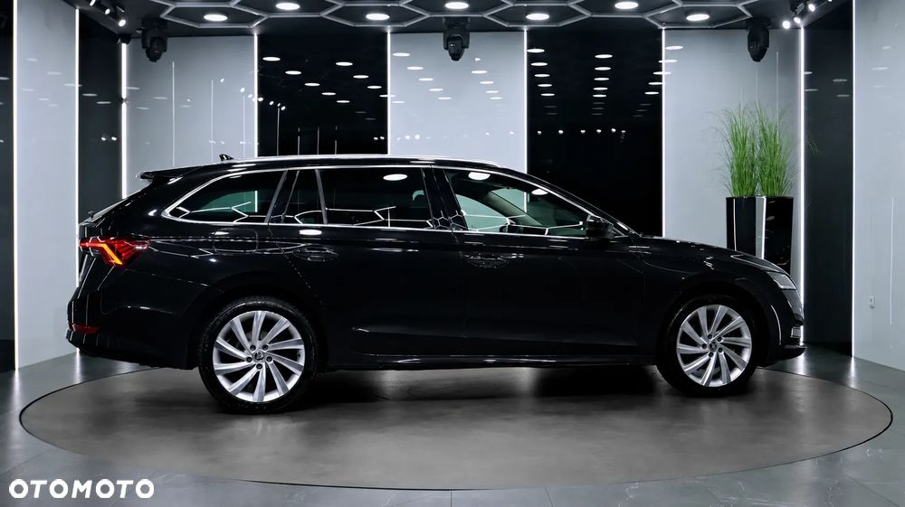 Skoda Octavia 2.0 TDI Style DSG - 5