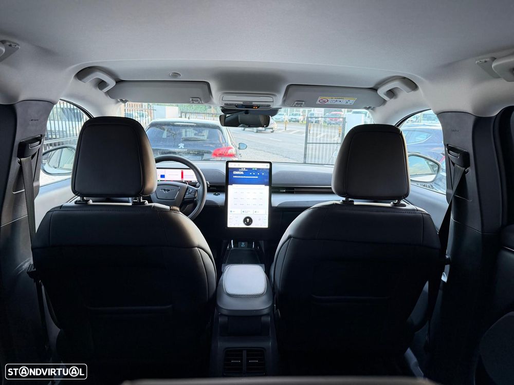 Ford Mustang Mach-E Standard - 40