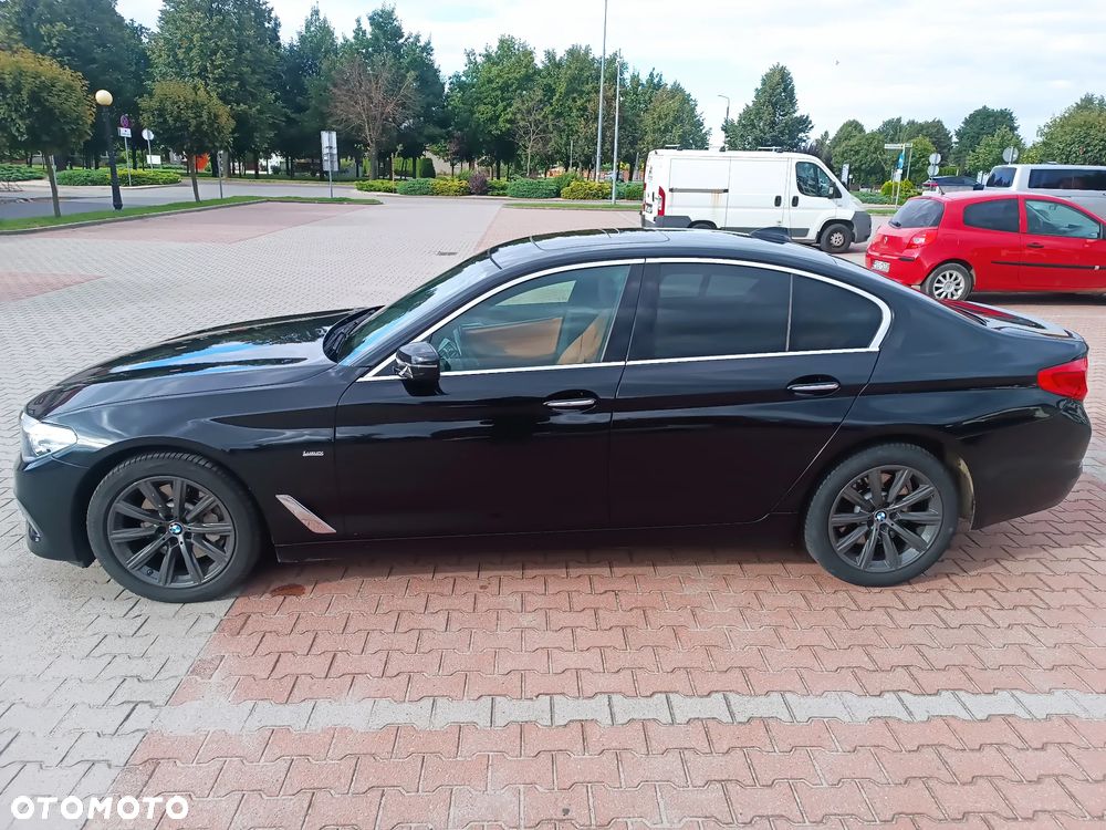 BMW Seria 5 2017 photo 3