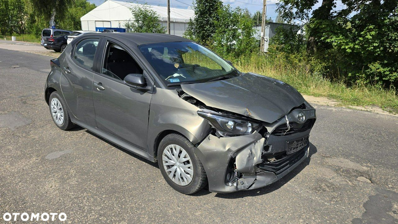 Toyota Yaris - 2