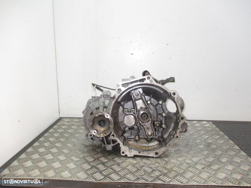 CAIXA VELOCIDADES VOLKSWAGEN TOURAN 2003 -GQN - 1
