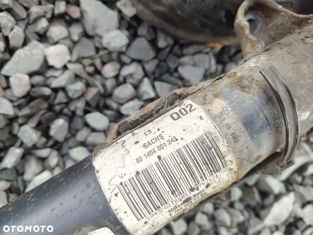 MERCEDES W204 C-KLASA Amortyzator Przedni Przód Sprężyna - 3