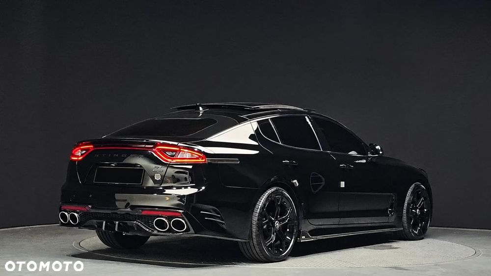 Kia Stinger 2.0 T-GDI GT Line - 4