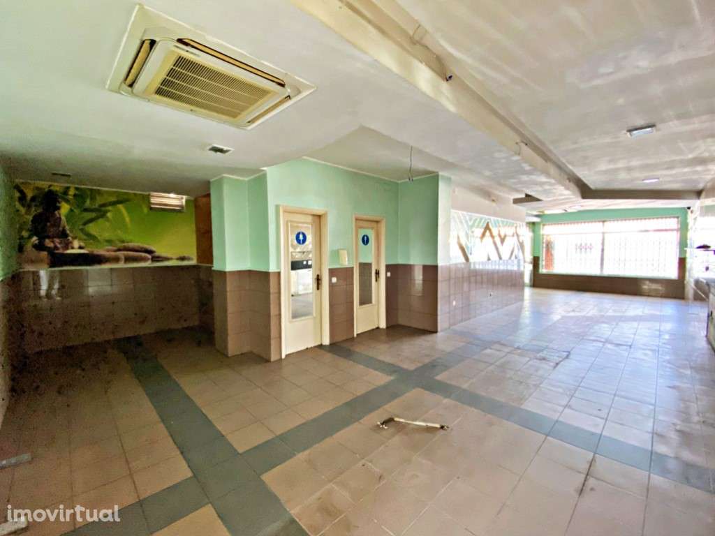Espaço para restauração em Custió - Grande imagem: 3/17
