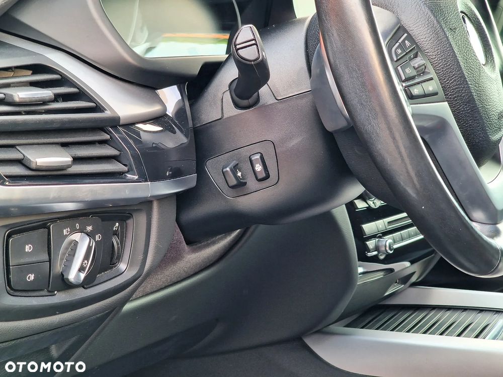 BMW X5 xDrive25d - 12