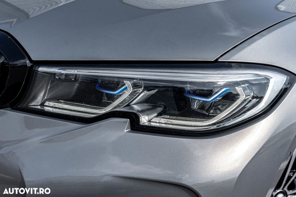 BMW Seria 3 330e Aut. M Sport - 23