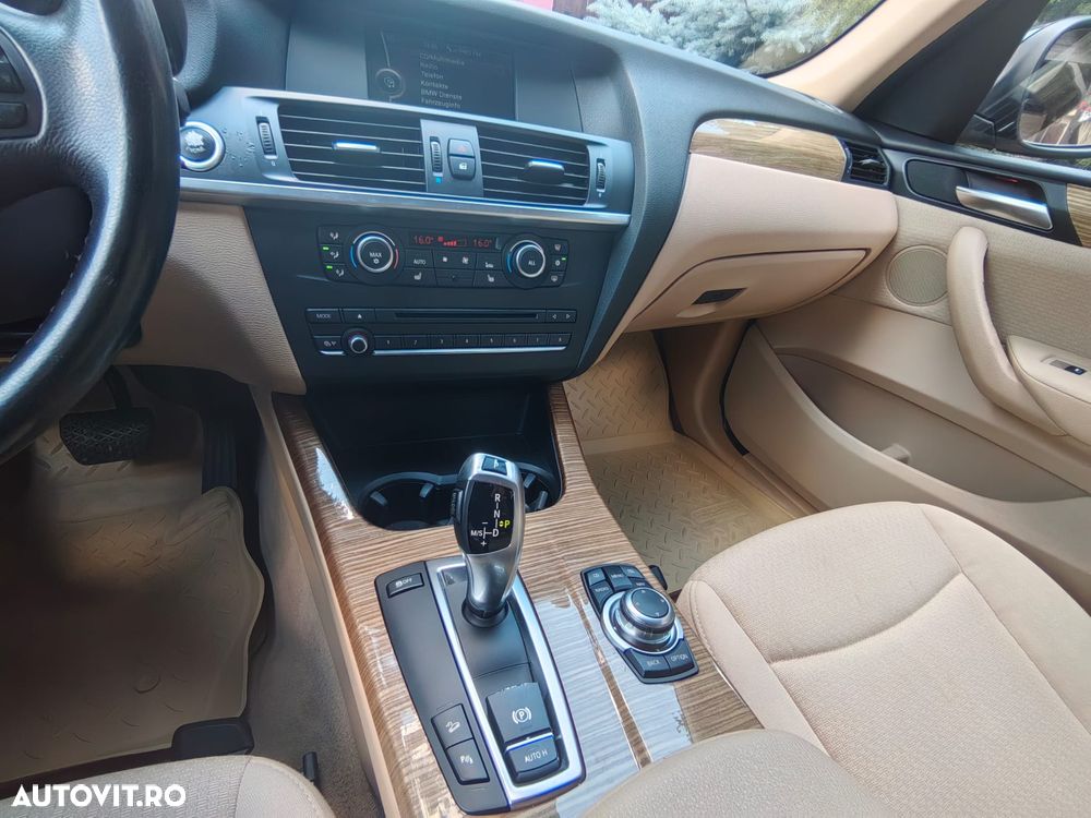 BMW X3 xDrive20d Aut. - 7