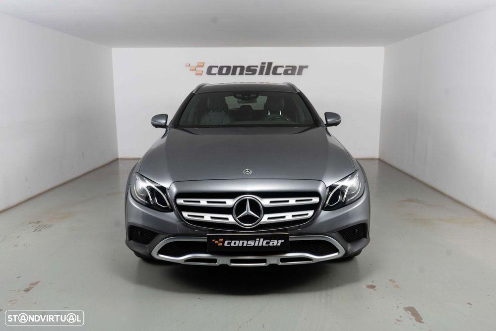 Mercedes-Benz E 220 d 4Matic All-Terrain - 3
