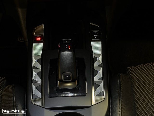 DS DS3 Crossback PureTech 130 Aut. BASTILLE - 30