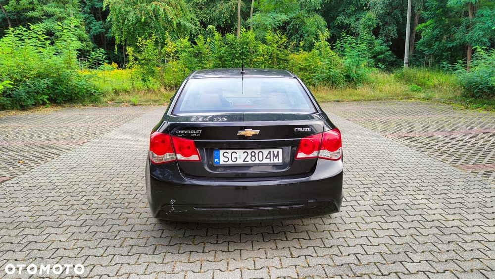Chevrolet Cruze 1.8 LS+ - 6