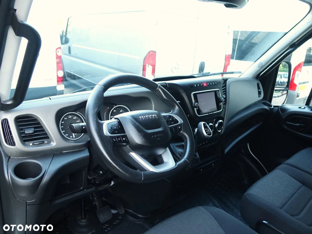 Iveco Daily 35C18 3.0 175KM NA BLIŹNIAKU Do Transportu Okien - 14