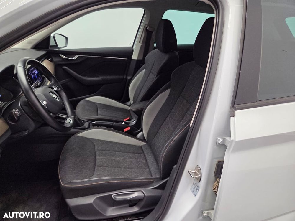 Skoda Kamiq 1.5 TSI DSG Style - 9