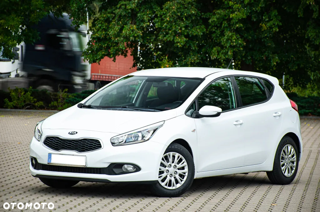 Kia Ceed 1.4 CVVT Vision - 9