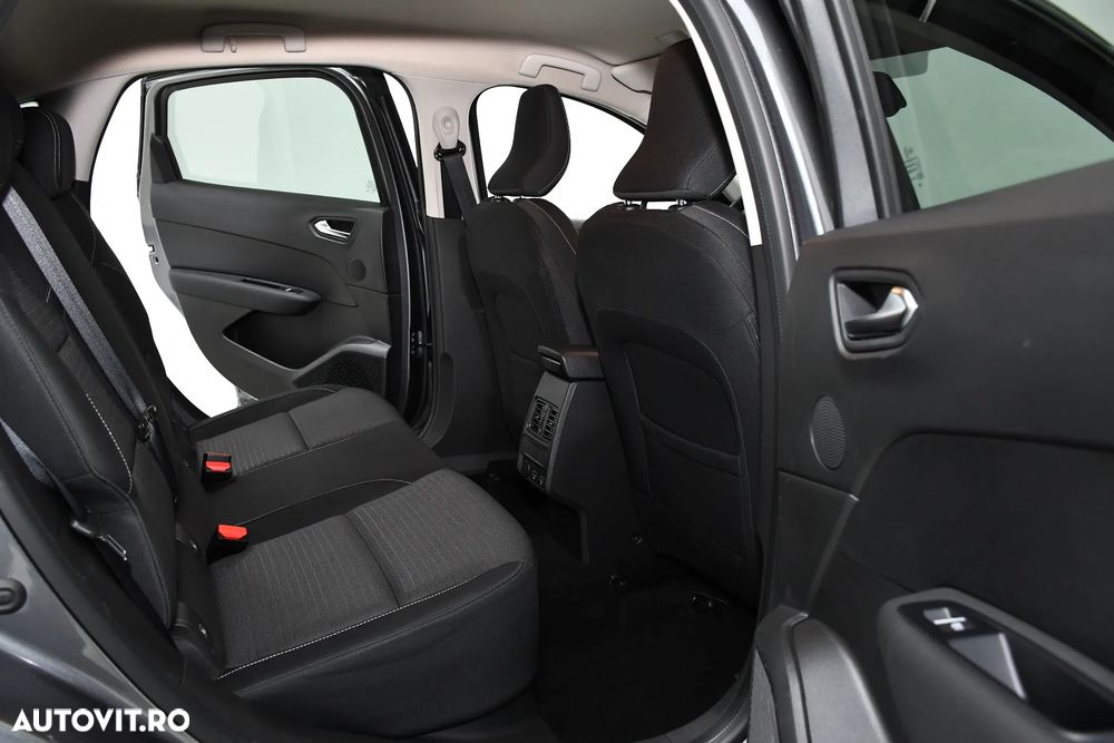 Renault Arkana E-TECH 145 Evolution - 12
