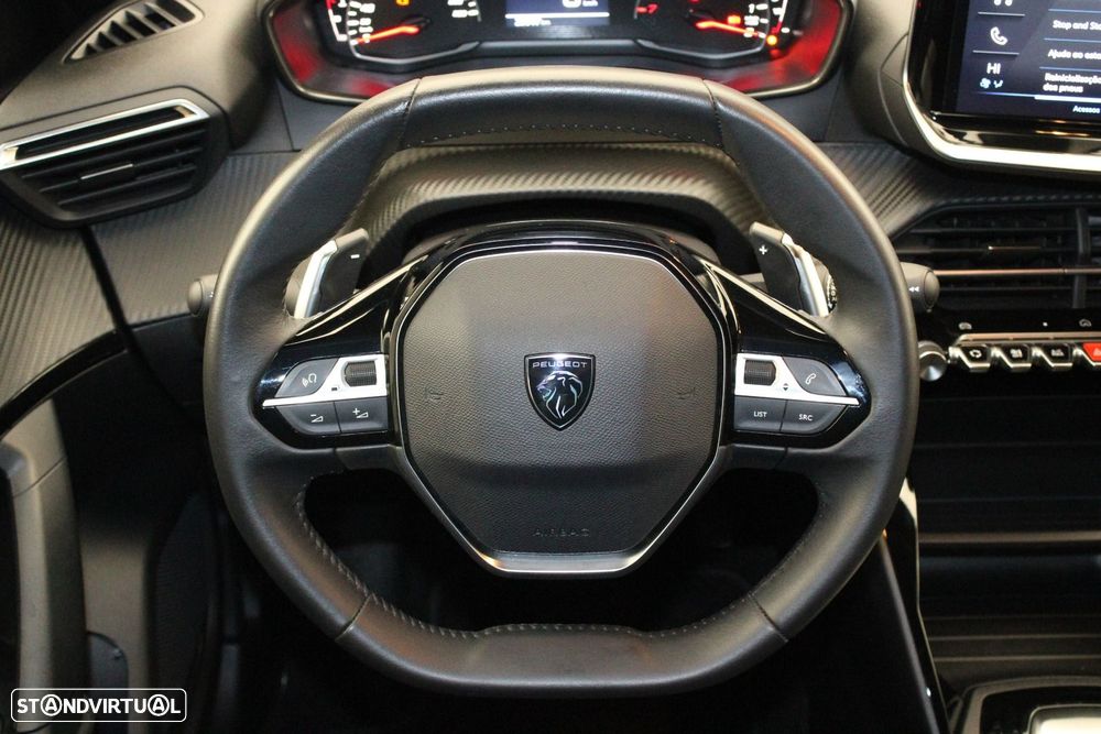 Peugeot 2008 1.5 BlueHDi Active EAT8 - 11