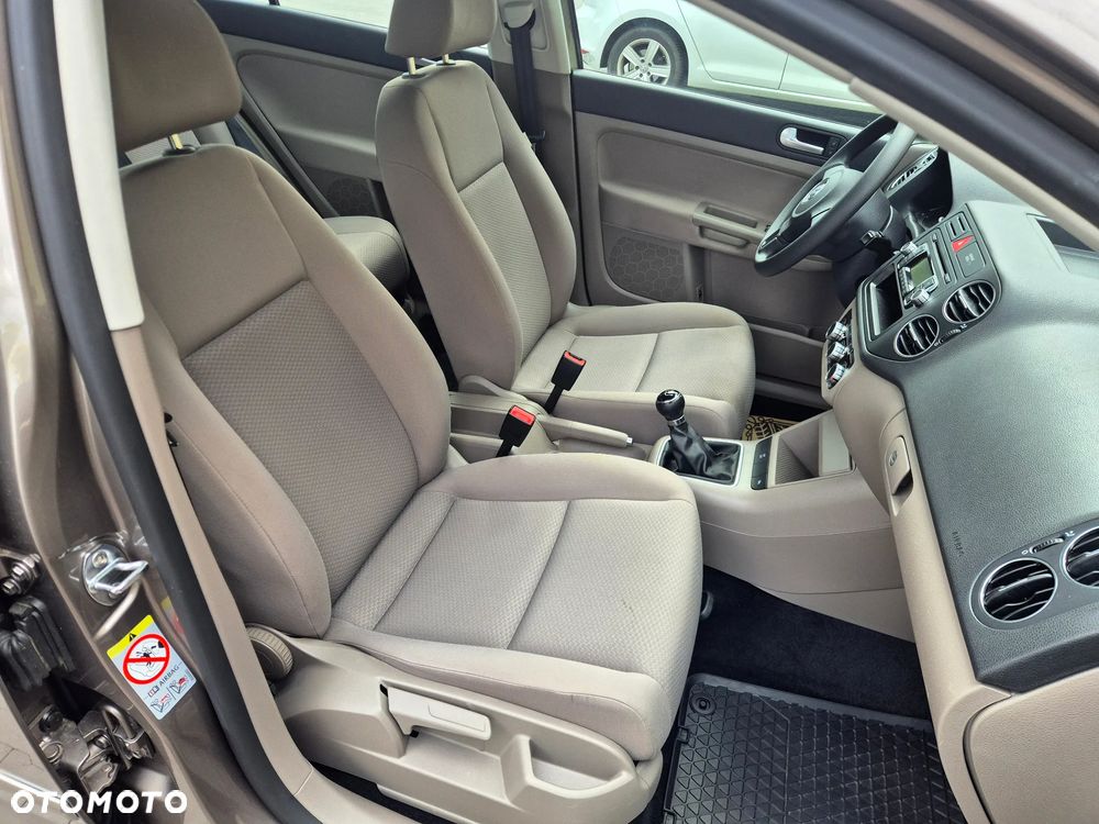 Volkswagen Golf Plus 1.6 Trendline - 26