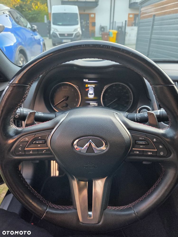 Infiniti Q50 Q50S 3.0t Sport Tech - 11