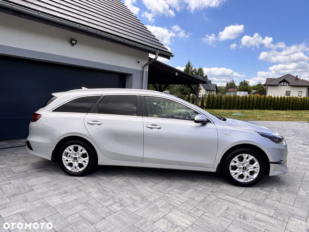 Kia Ceed 1.5 T-GDI M - 11