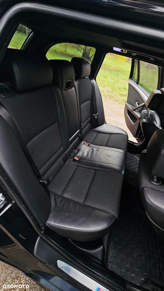 BMW Seria 5 525d - 11
