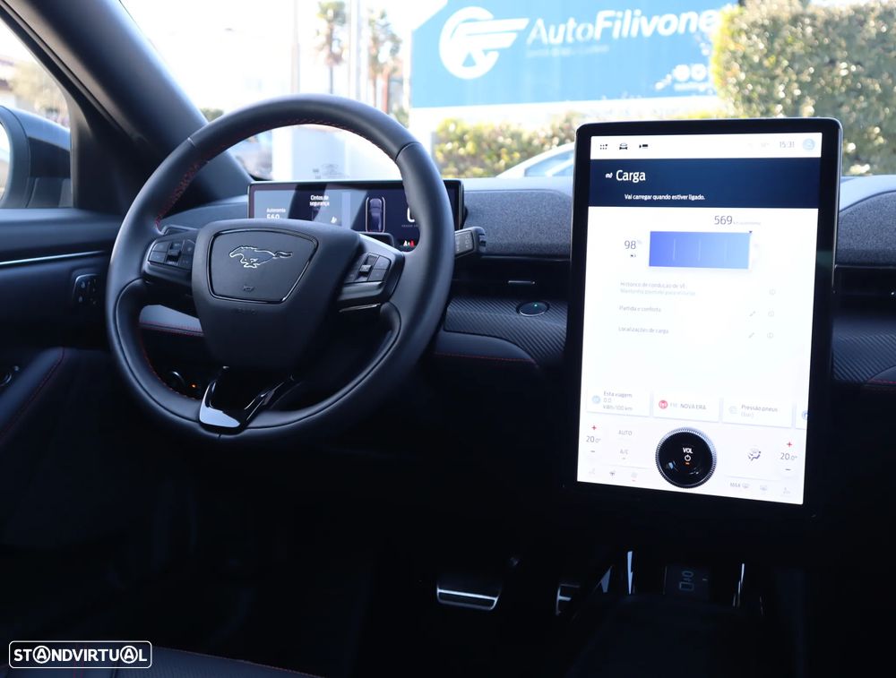 Ford Mustang Mach-E 98.7 kWh Premium - 36