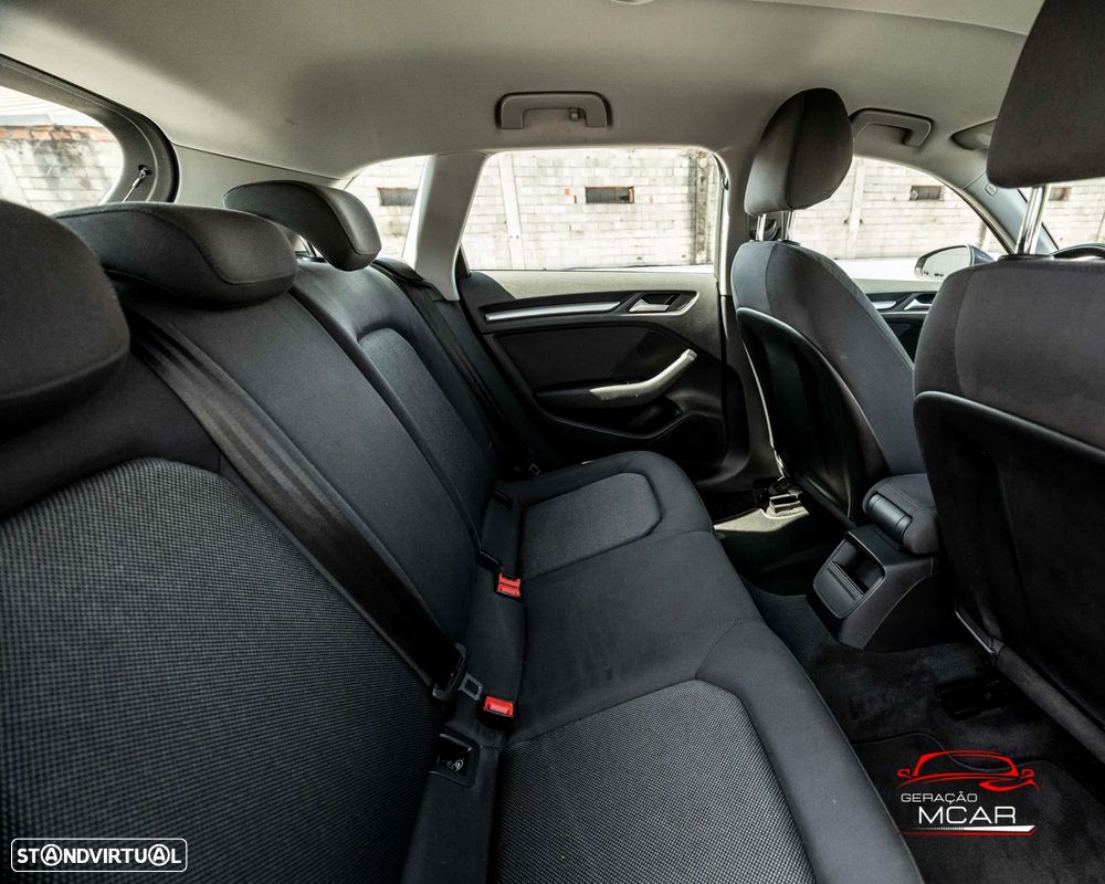 Audi A3 Sportback 1.6 TDI S-line S tronic - 9