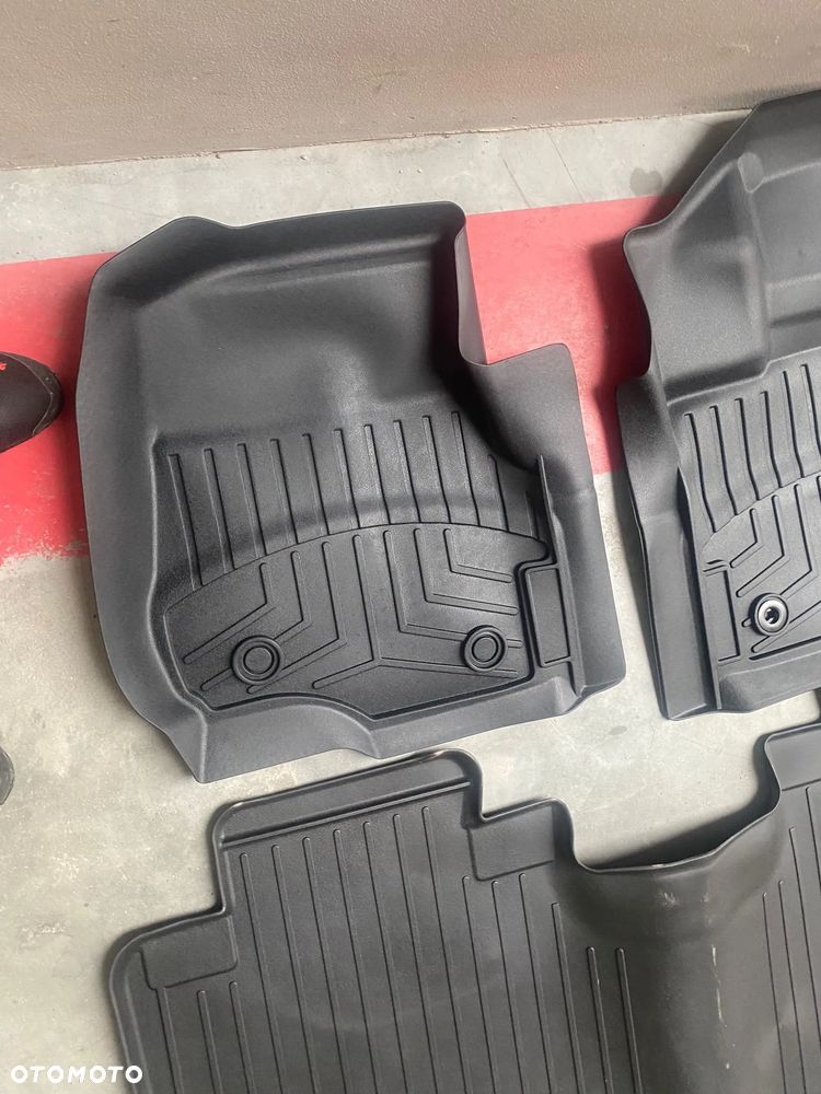 Dywaniki Ford F150 15-21 - 2