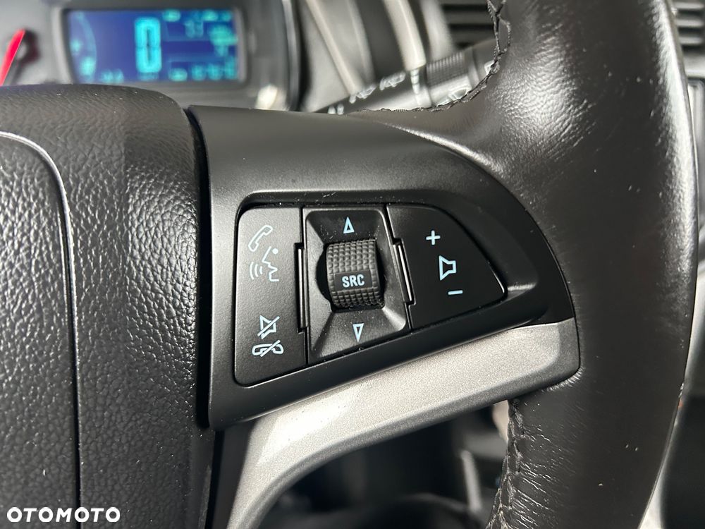 Chevrolet Trax 1.4 T LS - 36