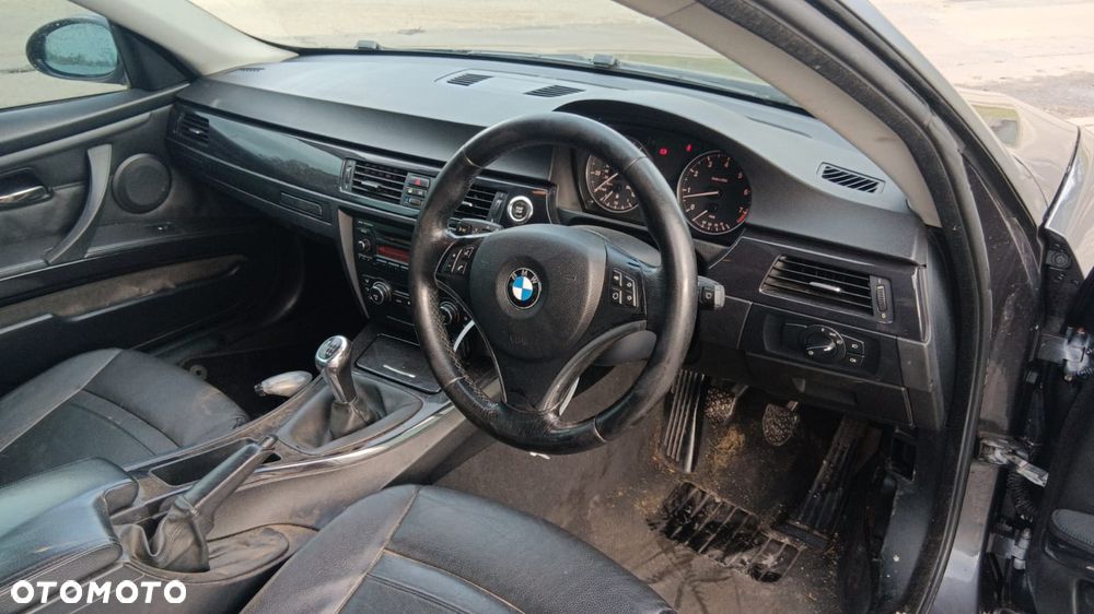 BMW Seria 3 320i Edition Exclusive - 8