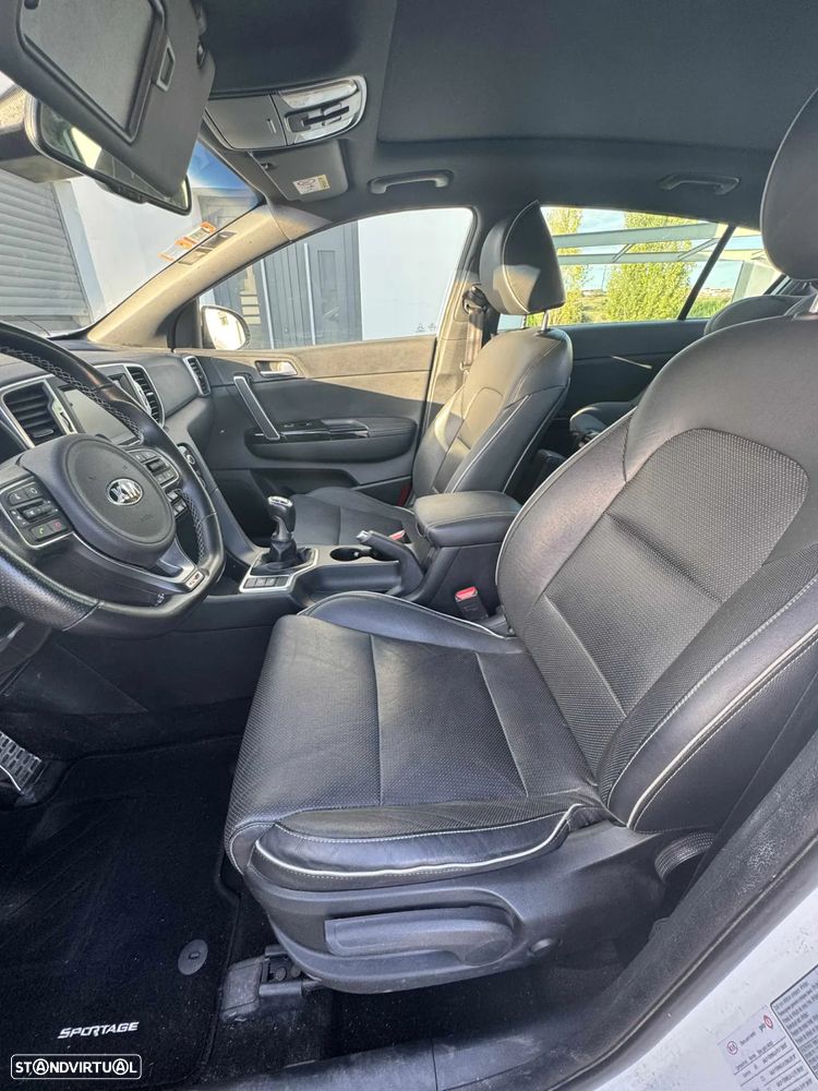Kia Sportage 1.6 T-GDI GT Line+SRF - 47