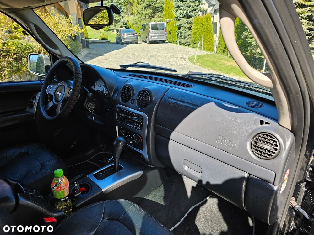 Jeep Cherokee 2.8L CRD Limited - 21