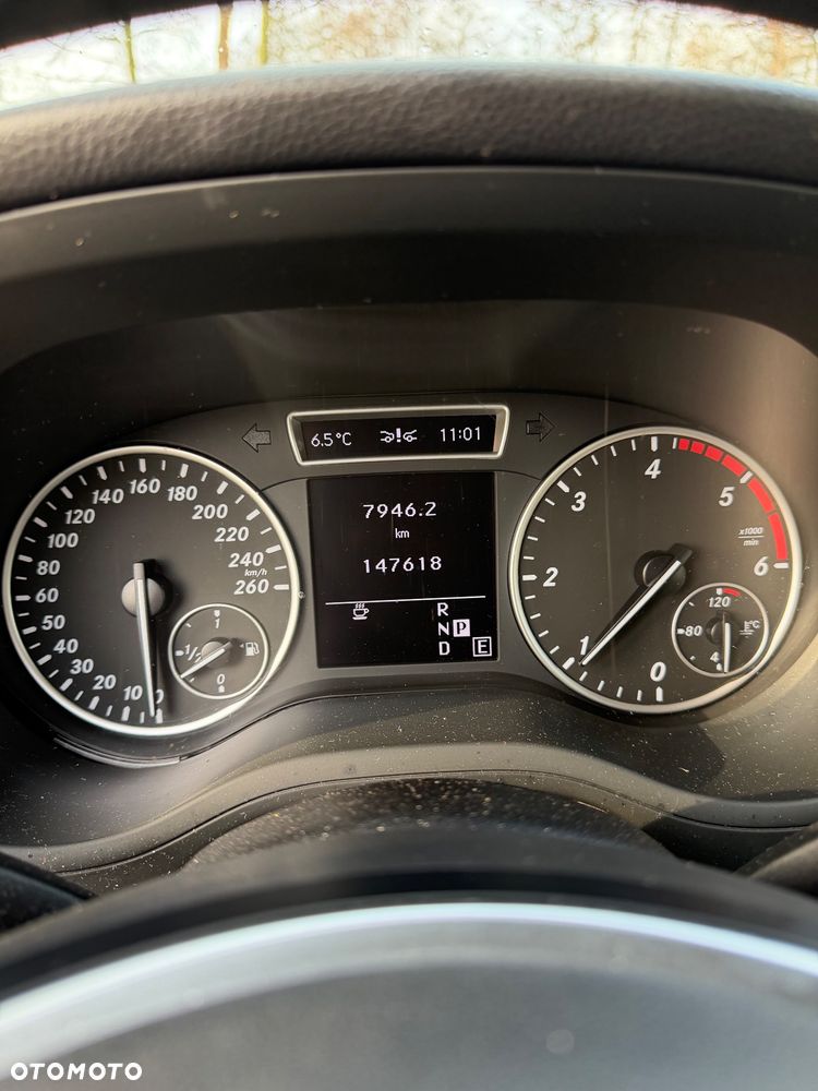 Mercedes-Benz Klasa B 180 CDI (BlueEFFICIENCY) 7G-DCT - 15