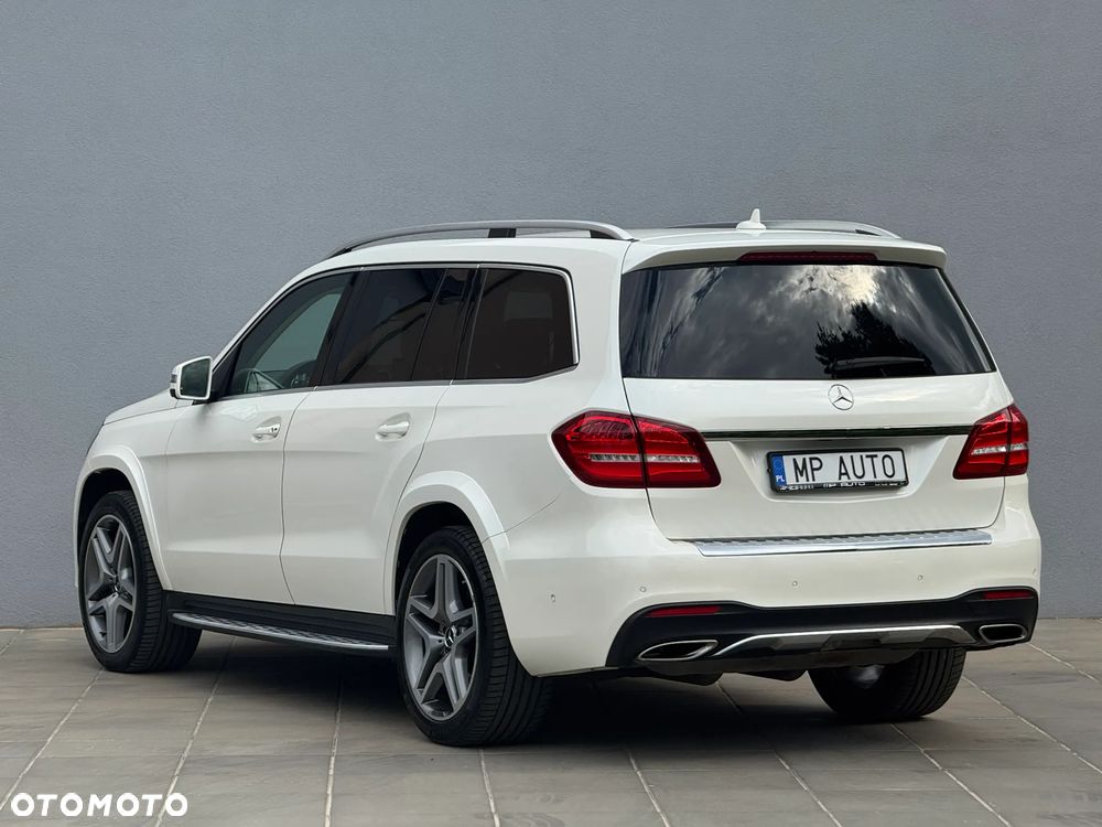 Mercedes-Benz GLS - 4