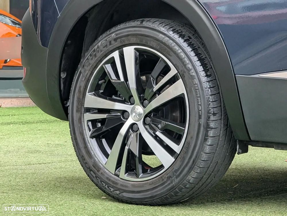 Peugeot 5008 1.2 PureTech Allure Pack - 3