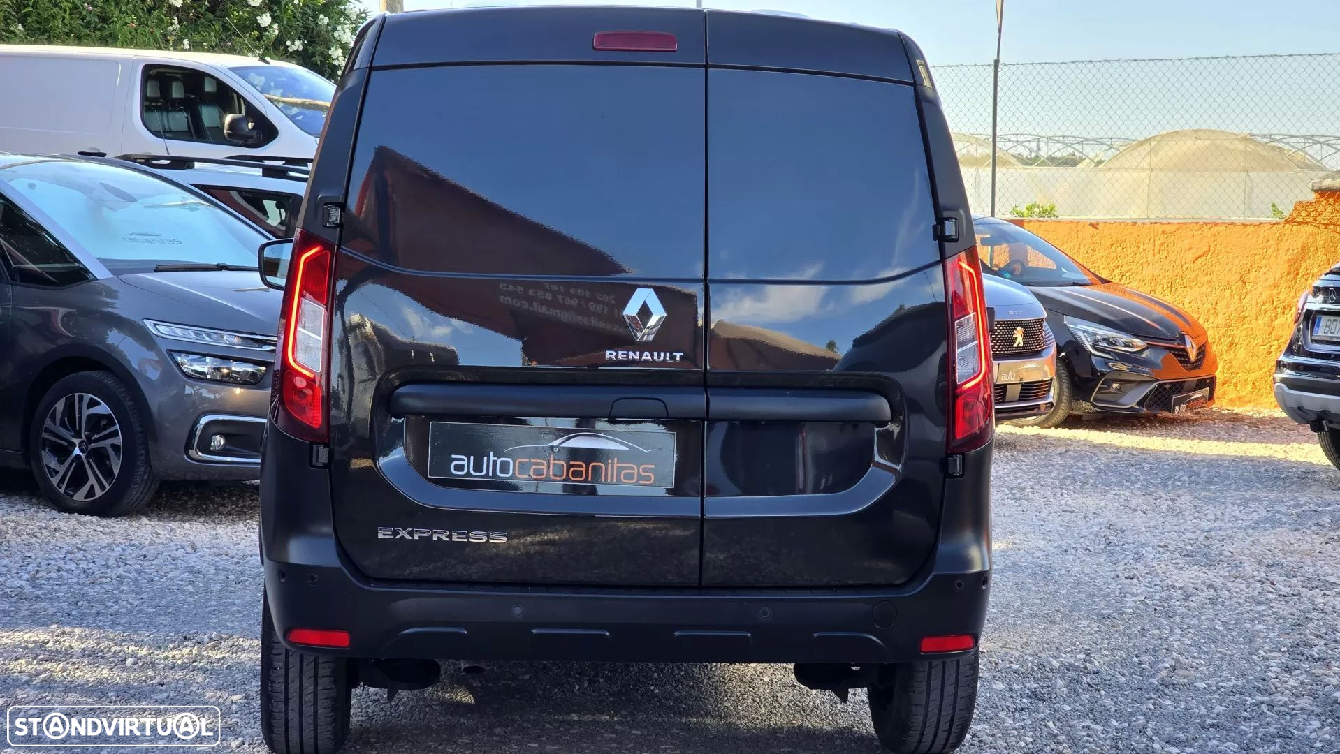 Renault Express - 10
