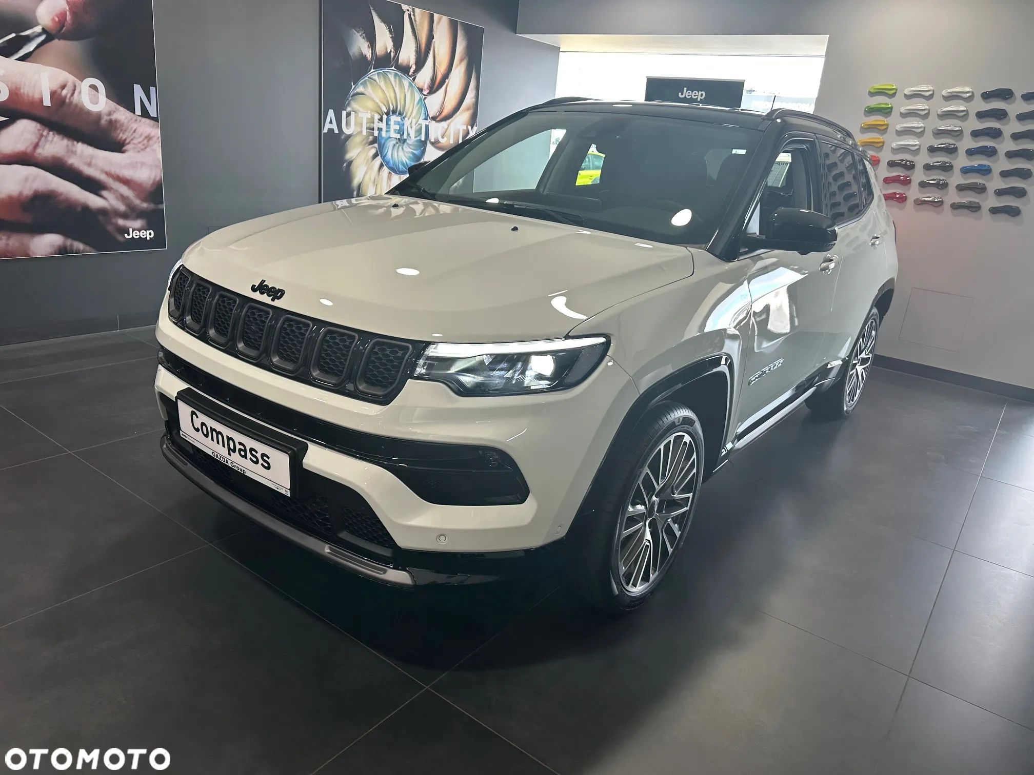 Jeep Compass 1.5 T4 mHEV Summit FWD S&S DCT - 1